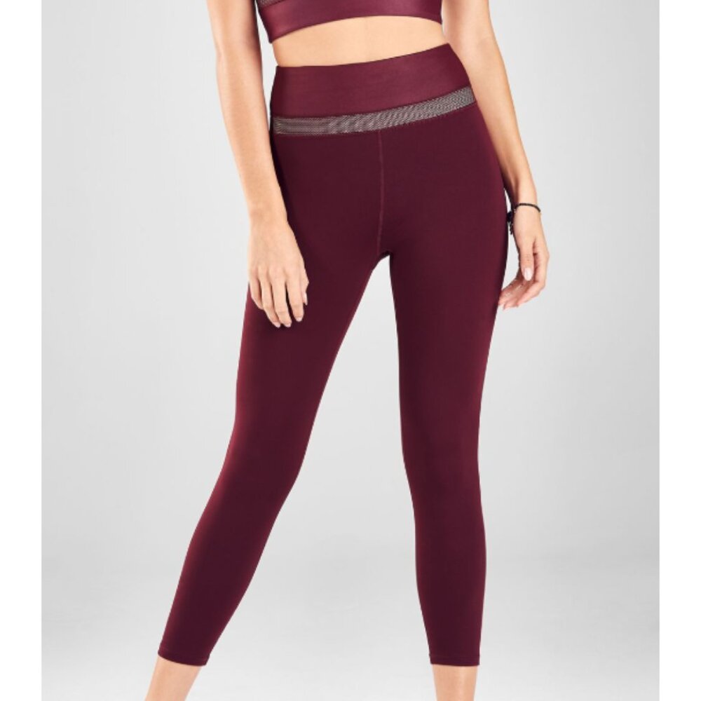 Fabletics Define PowerHold® High-Waisted Capri (Size M)